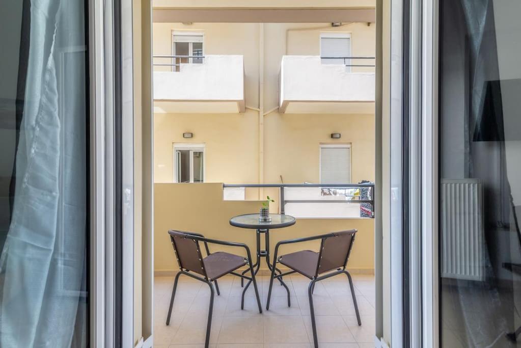 Urban Apt Next University 23 イラクリオン エクステリア 写真