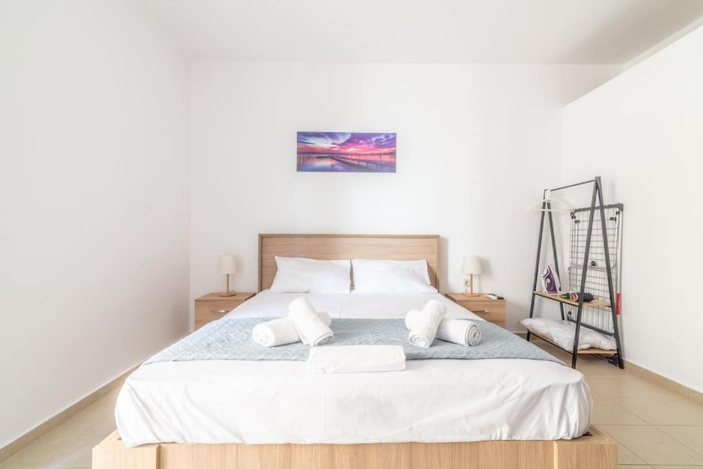 Urban Apt Next University 23 イラクリオン エクステリア 写真